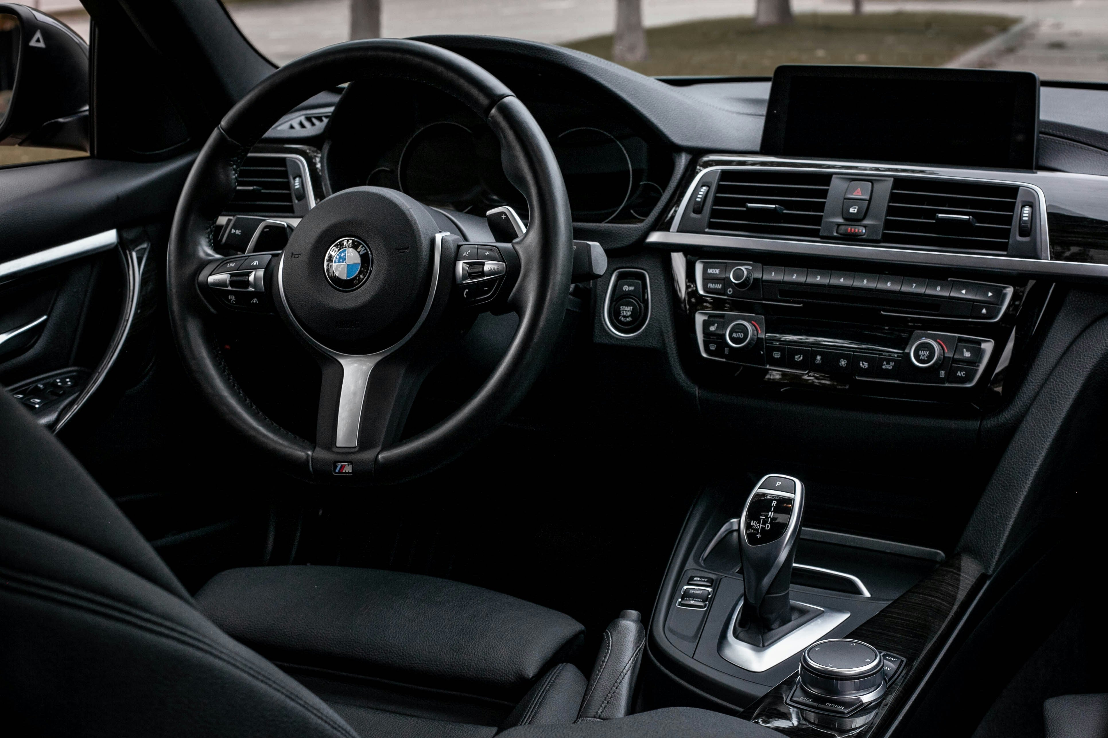 How to Integrate Modern Technology Into Your Luxury Car