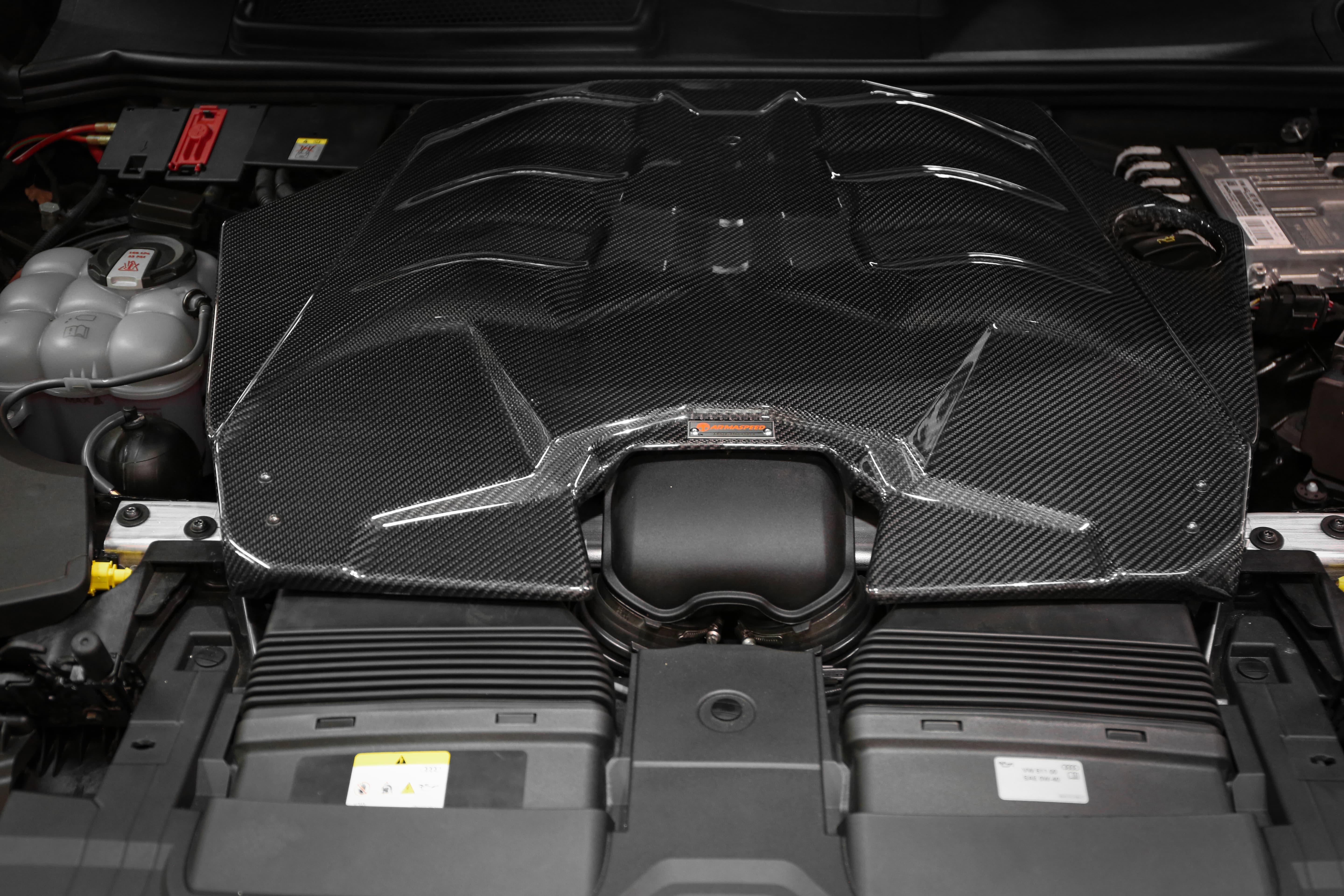ARMASPEED Audi RSQ8 | Carbon Fiber Cold Air Intake