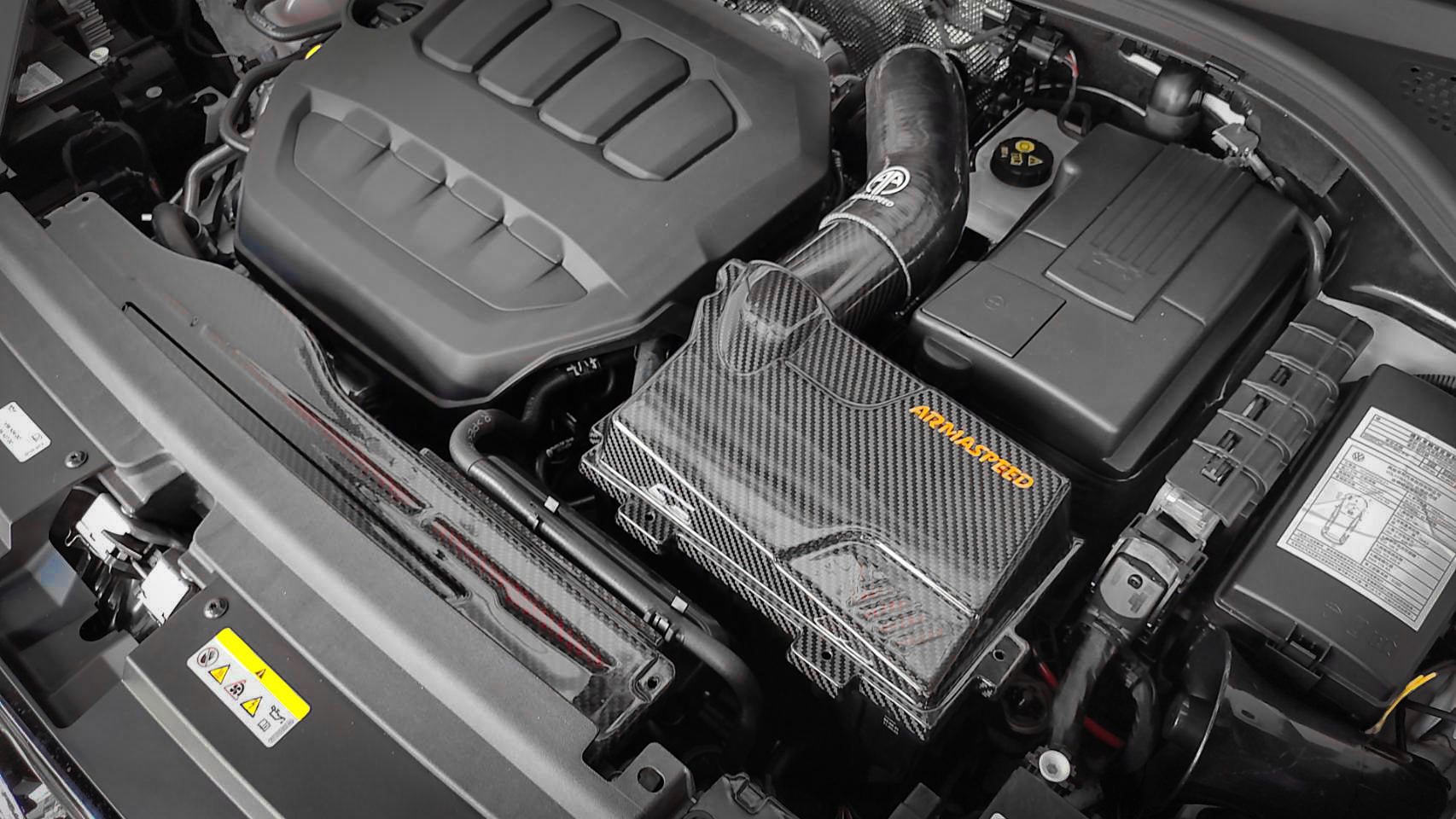 ARMASPEED Volkswagen Tiguan R MK2.5 | Carbon Fiber Cold Air Intake