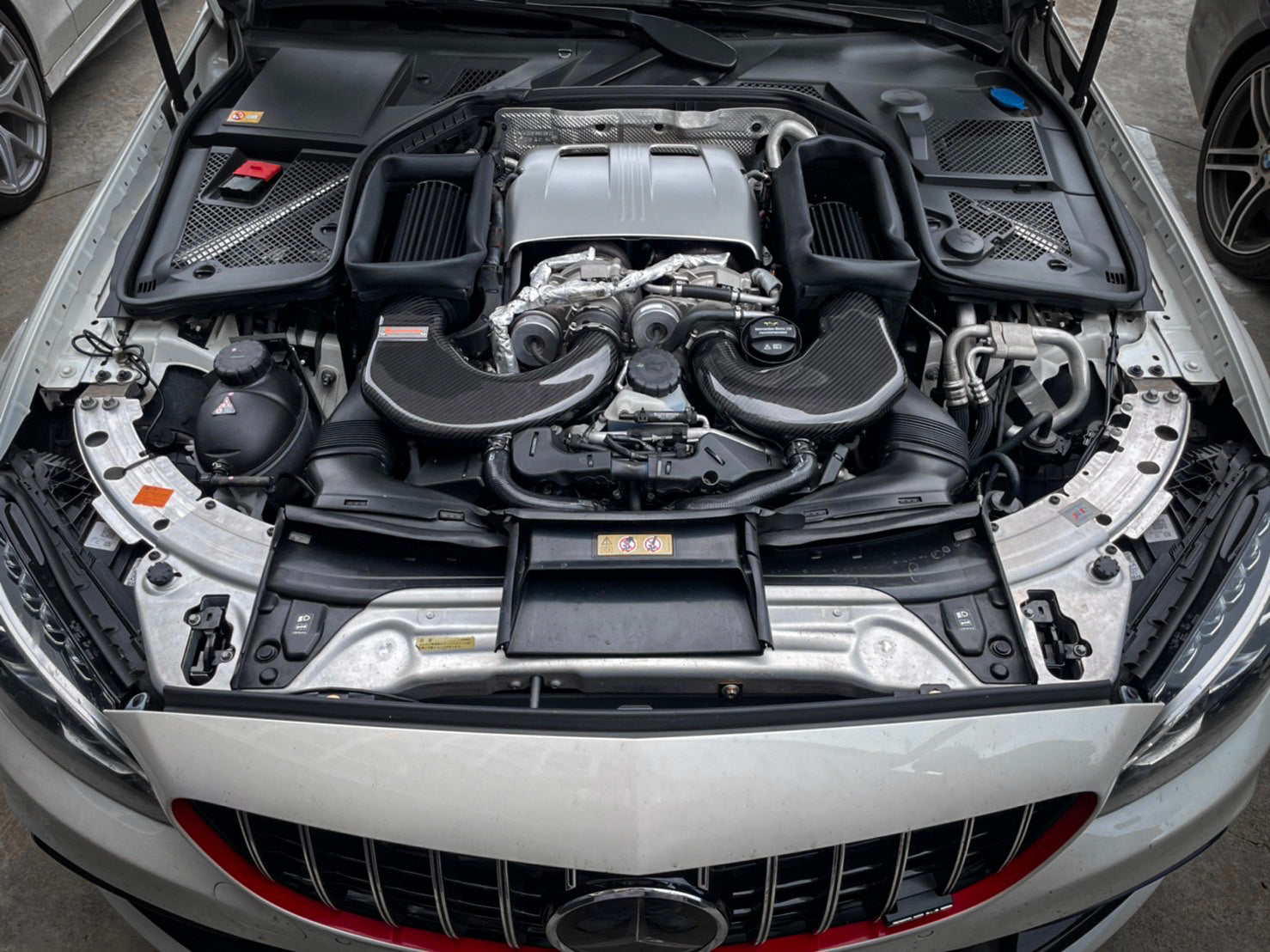 ARMASPEED Mercedes-Benz C Class AMG C63 / C63S | W205 | Carbon Fiber Cold Air Intake