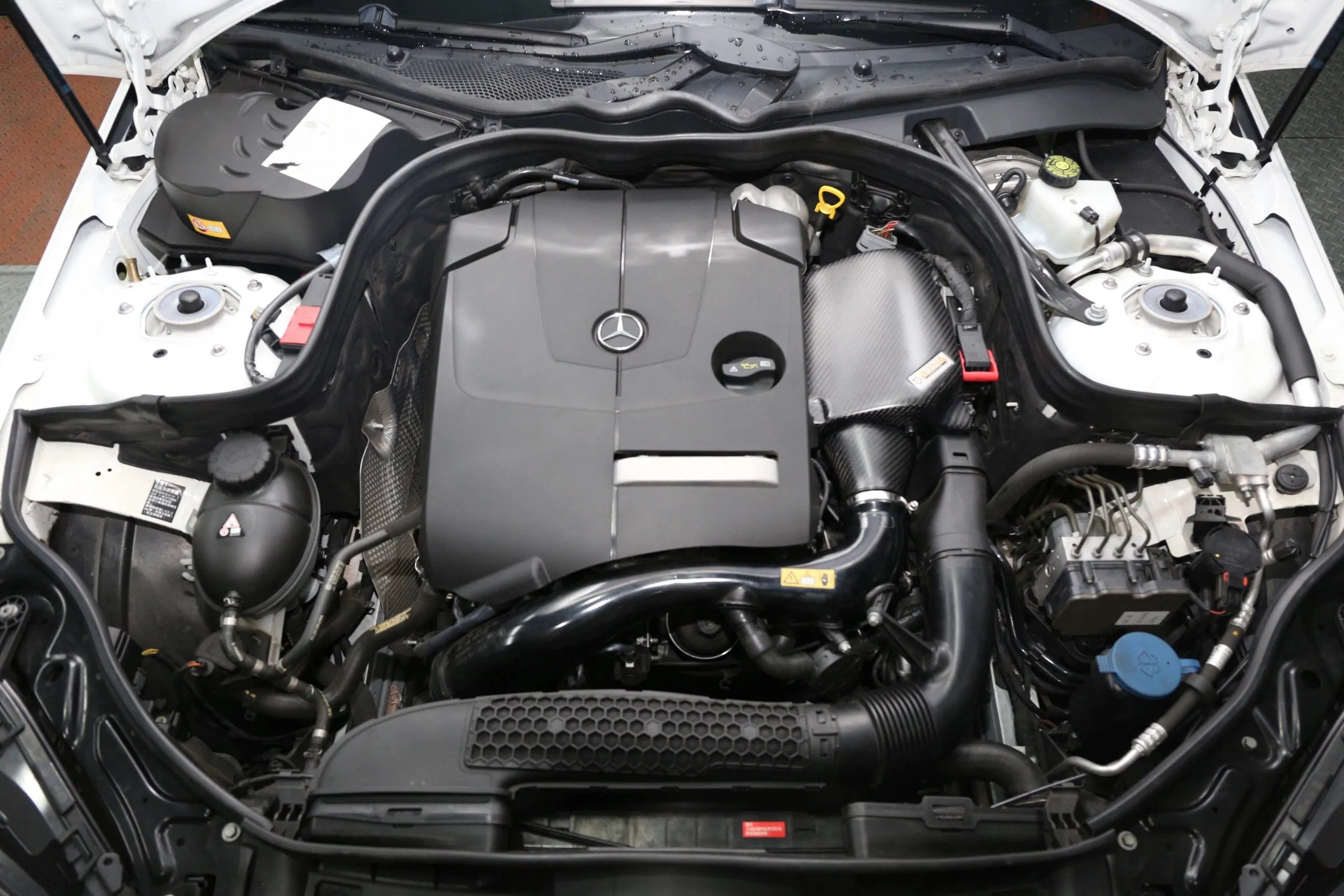 ARMASPEED Mercedes-Benz E Class | E200 / E250 / E260 | W212 (M274) | Carbon Fiber Cold Air Intake
