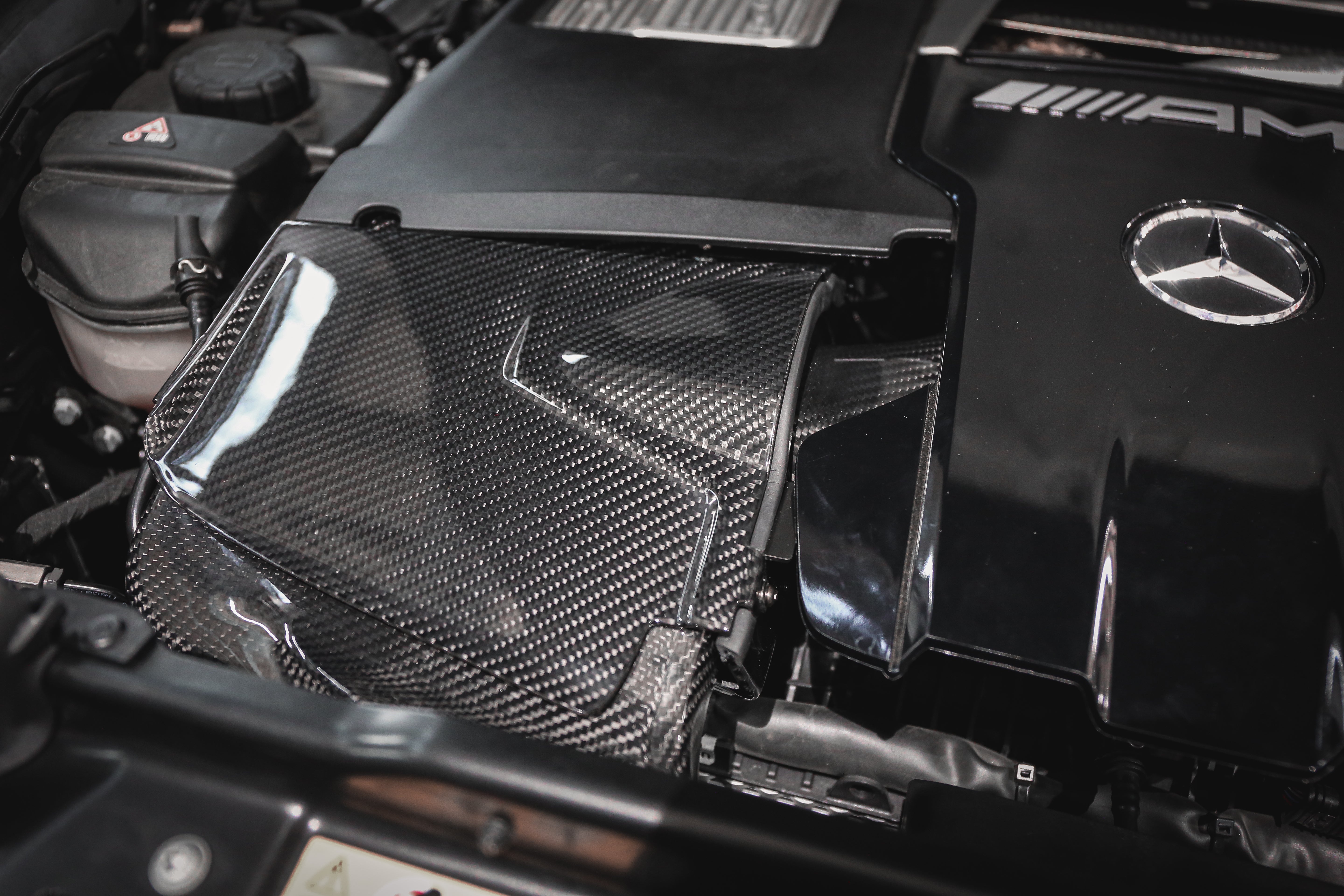 ARMASPEED Mercedes-Benz G Class G63 AMG | W464 | Carbon Fiber Cold Air Intake