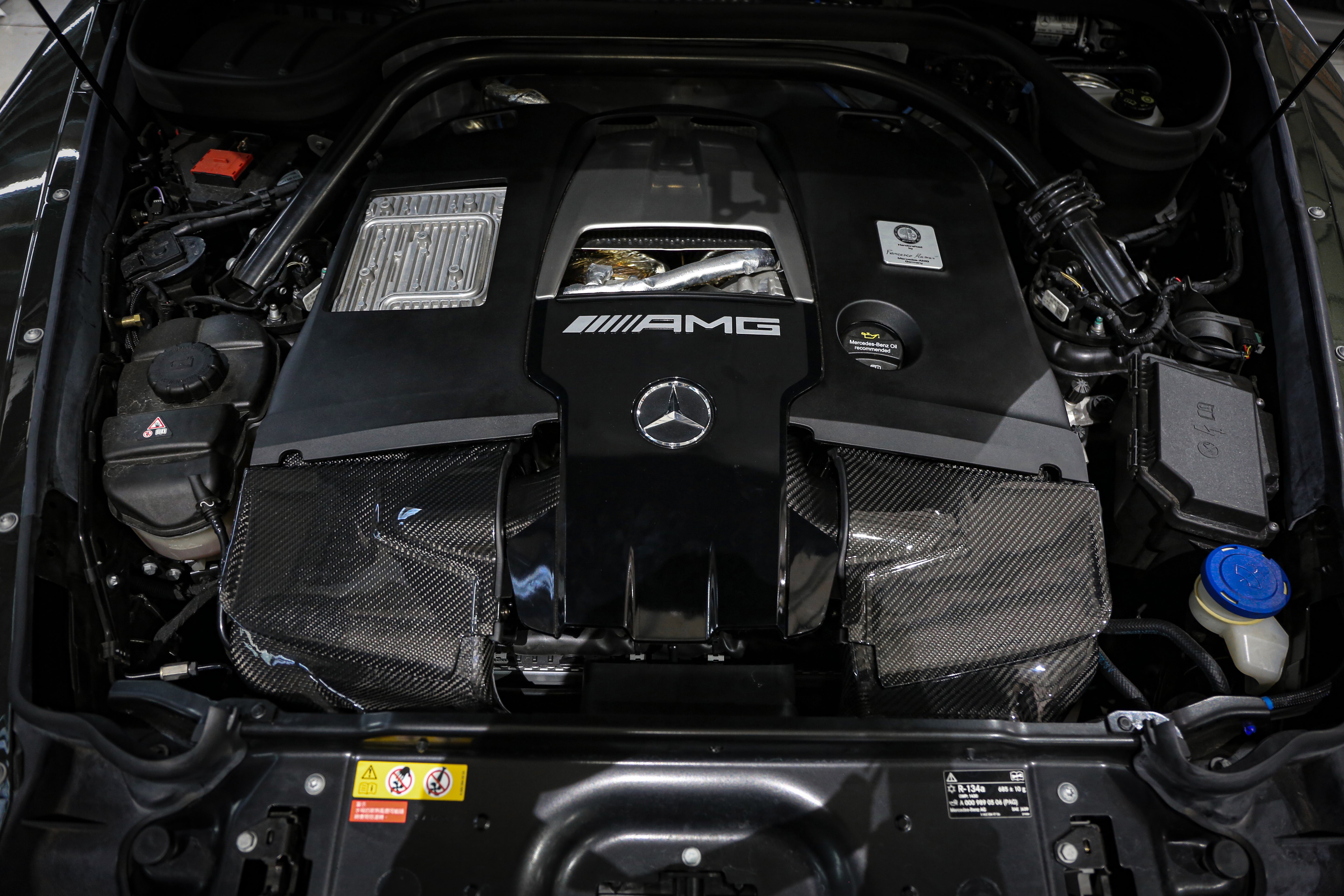 ARMASPEED Mercedes-Benz G Class G63 AMG | W464 | Carbon Fiber Cold Air Intake