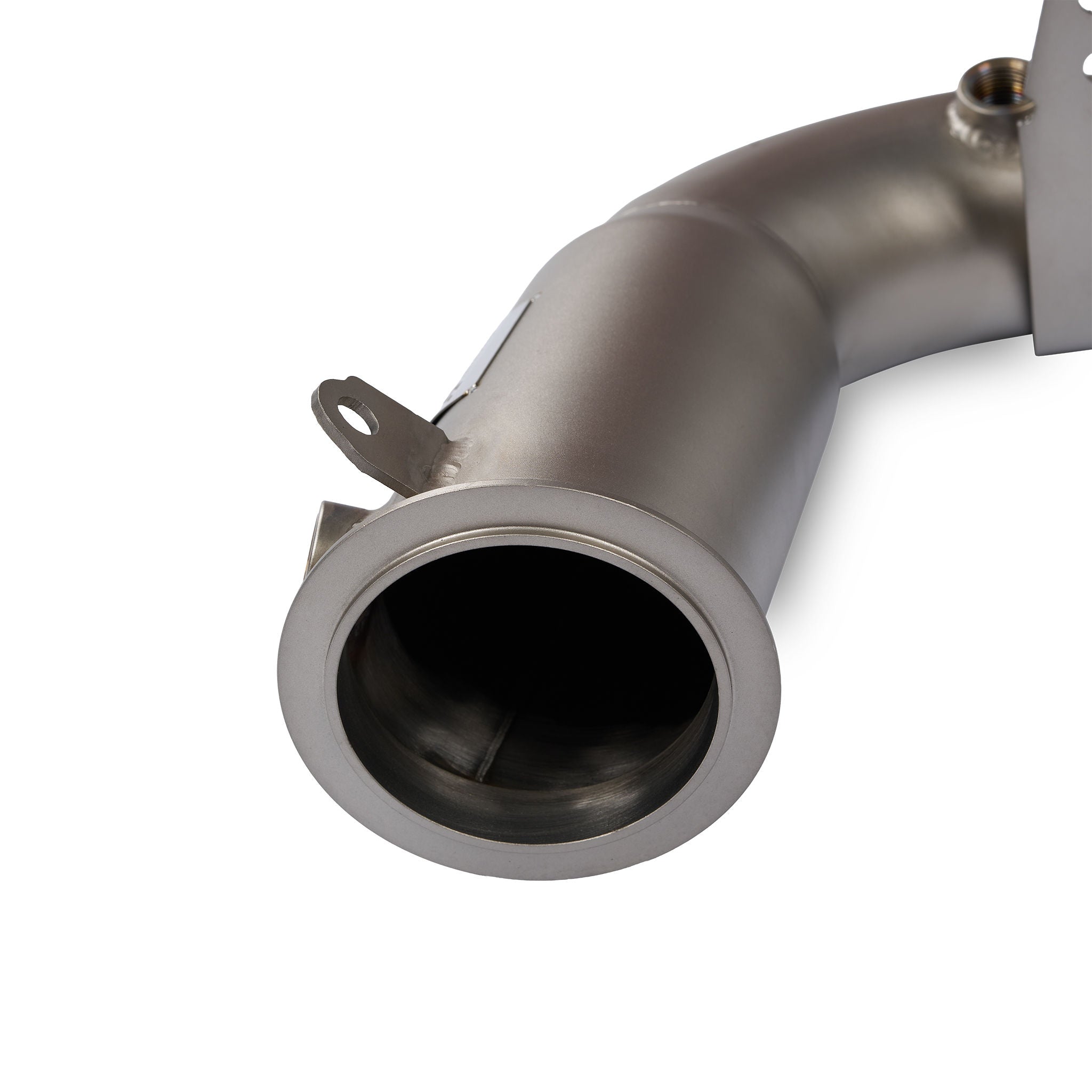 Azure Performance BMW G90 S68 | M5 | Downpipes